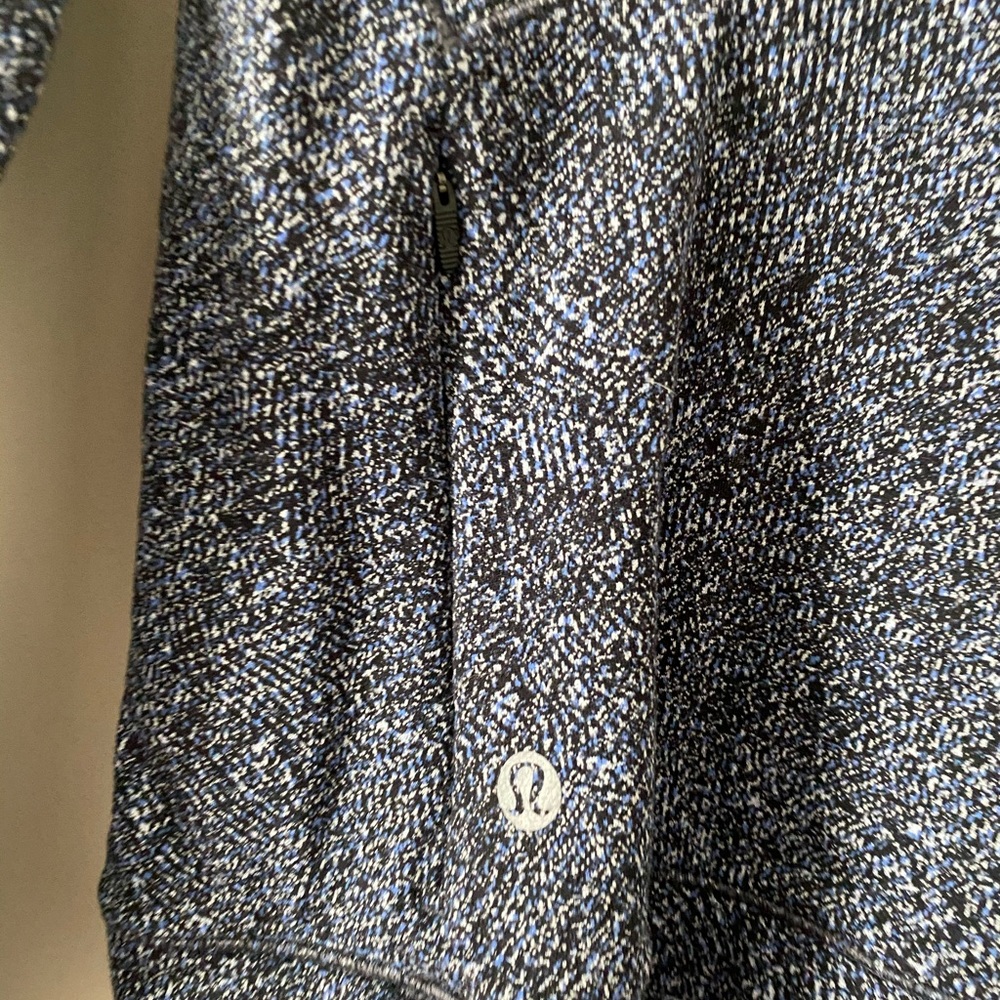 Blue lululemon pullover